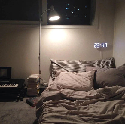 Sleek Digital 3D LED Alarm Clock with Snooze, Auto Brightness & USB Power - Perfect for Home & Office!